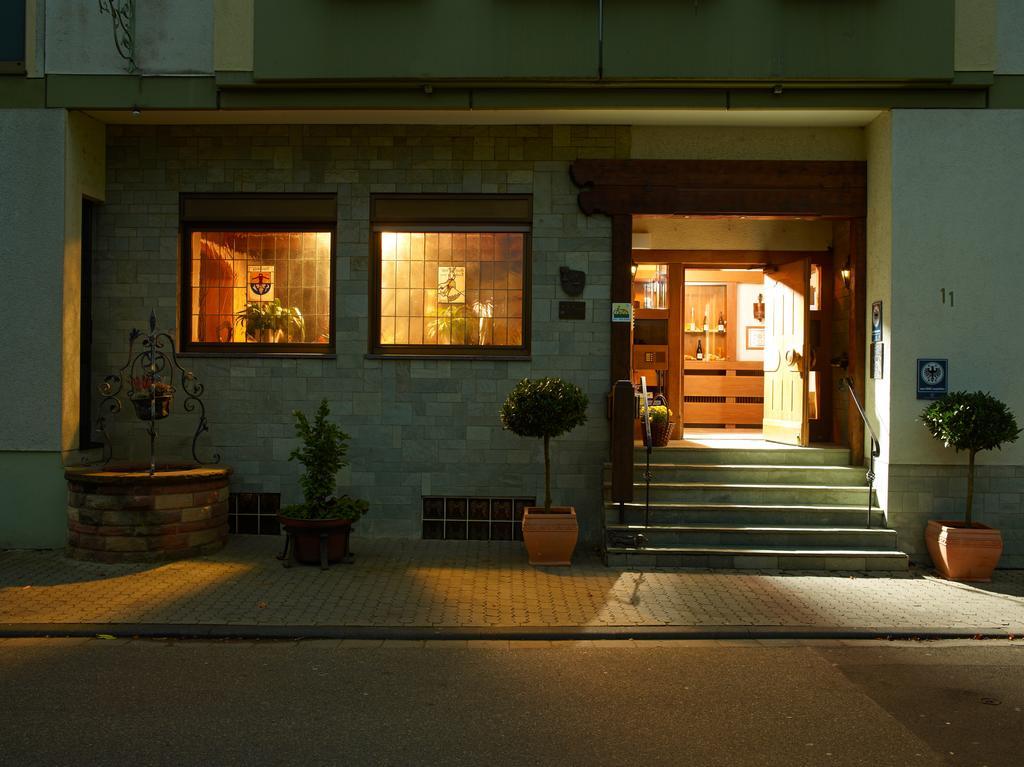 Hotel Loesch Pfaelzer Hof Romerberg Ngoại thất bức ảnh
